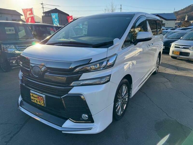 TOYOTA VELLFIRE