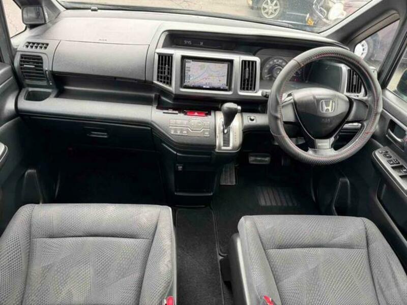 STEPWAGON SPADA
