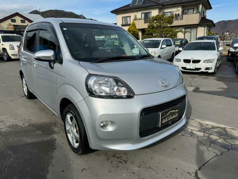 TOYOTA PORTE