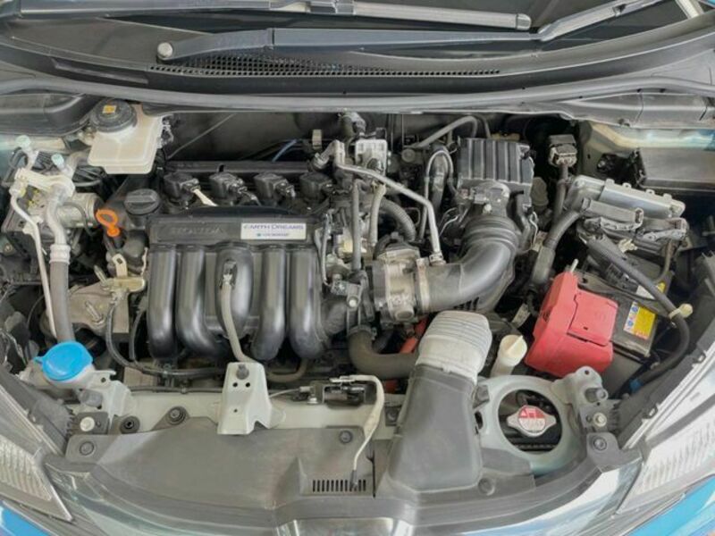 FIT HYBRID