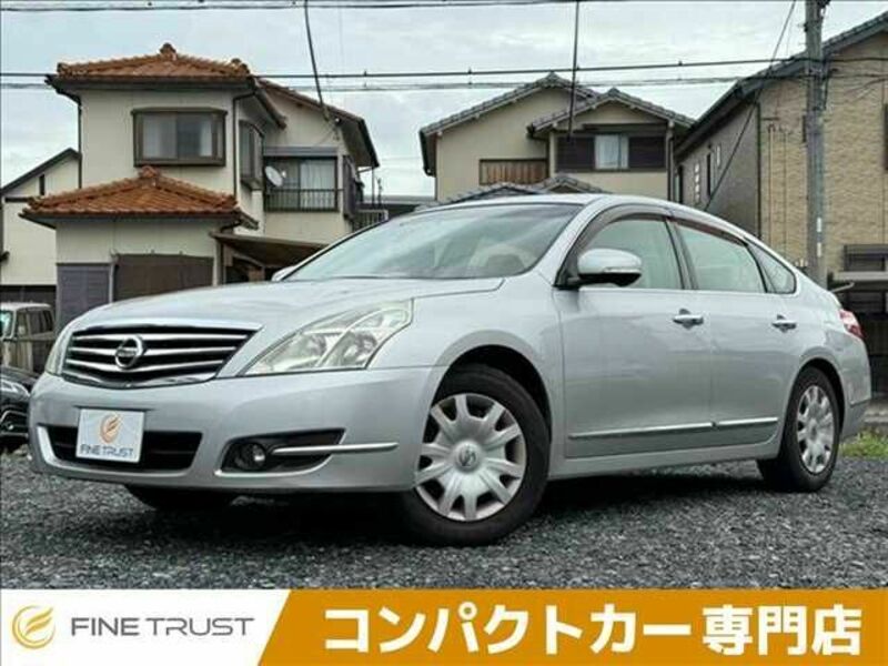 NISSAN TEANA