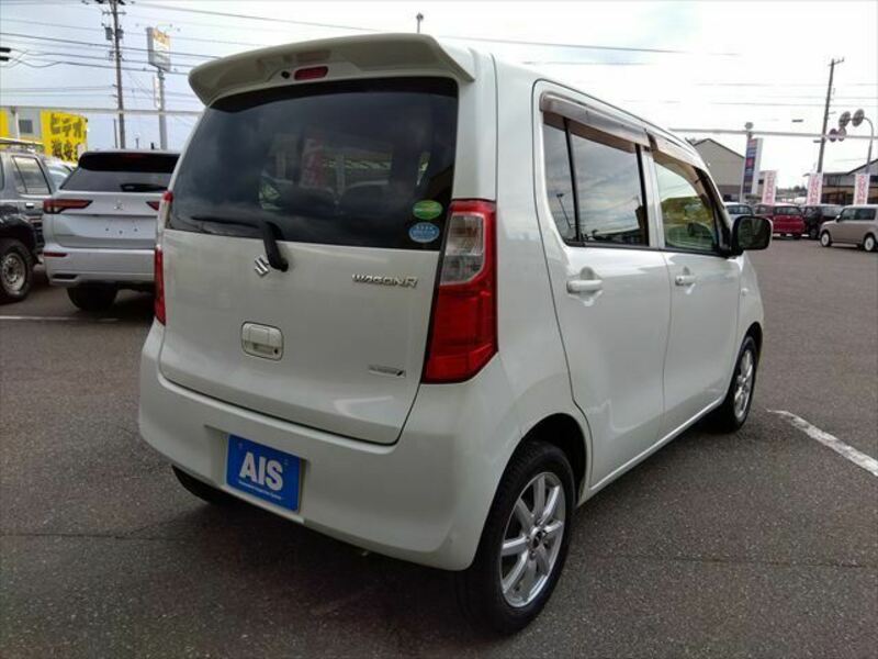 WAGON R
