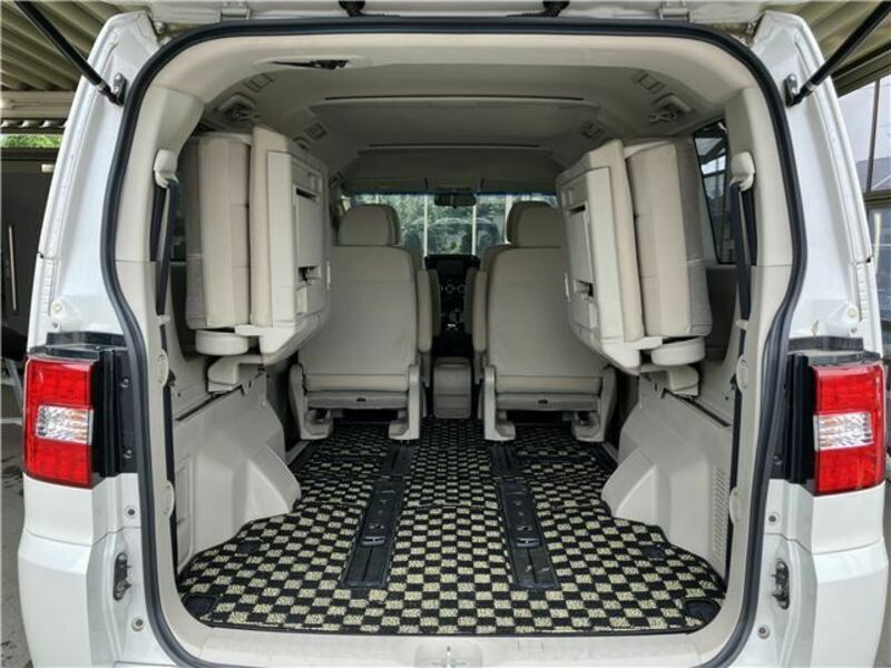 DELICA D5