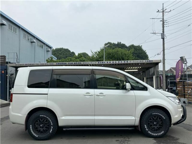 DELICA D5