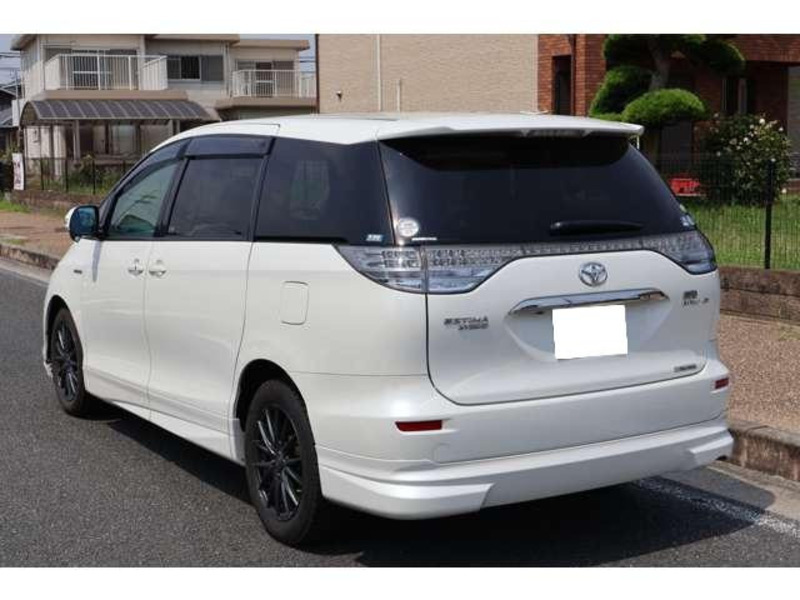 ESTIMA HYBRID