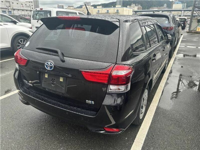 COROLLA FIELDER