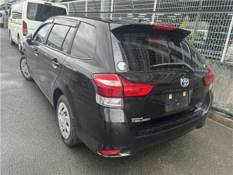 COROLLA FIELDER