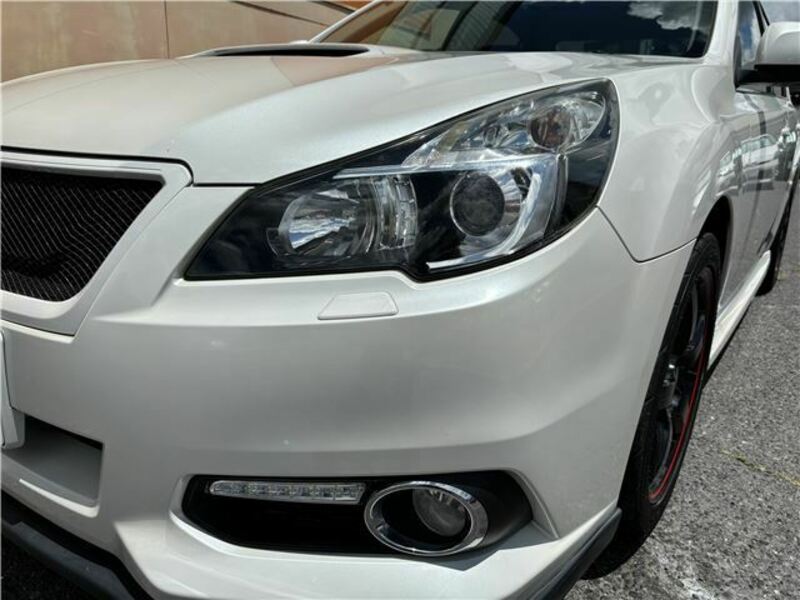 LEGACY B4