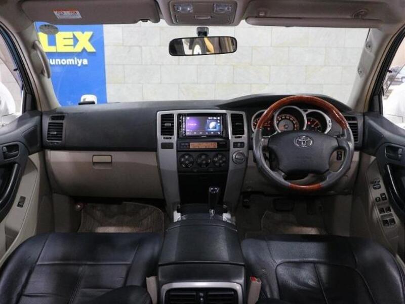 HILUX SURF