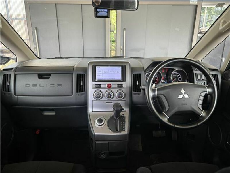 DELICA D5