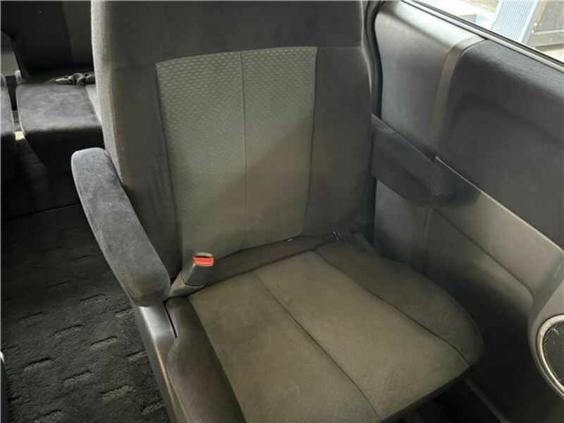 DELICA D5