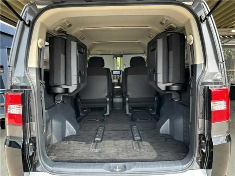 DELICA D5
