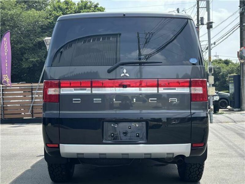 DELICA D5