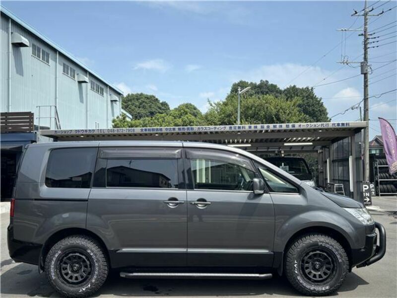 DELICA D5