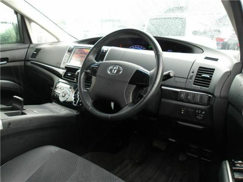 ESTIMA HYBRID