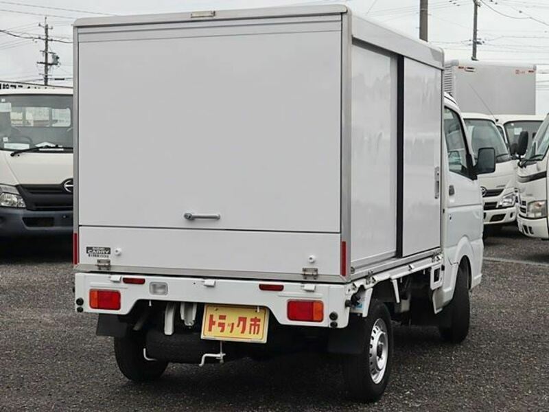 CARRY TRUCK