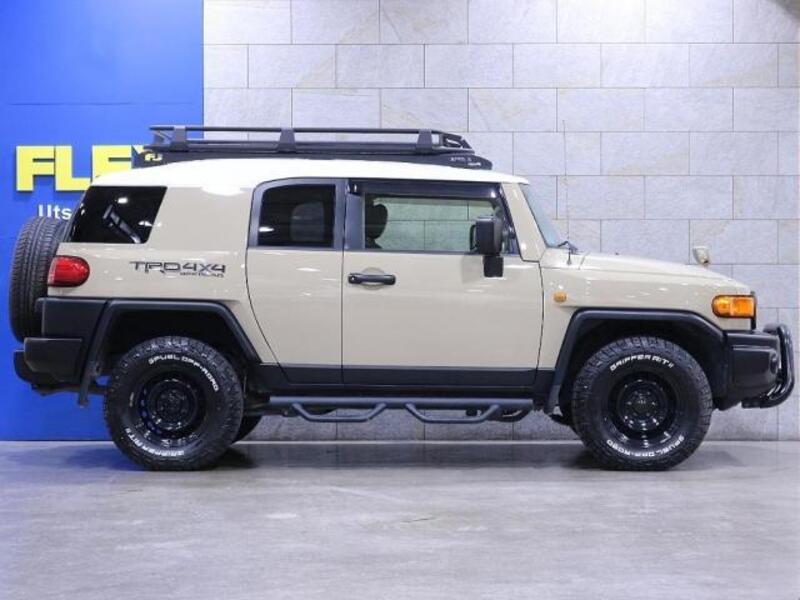 FJ CRUISER