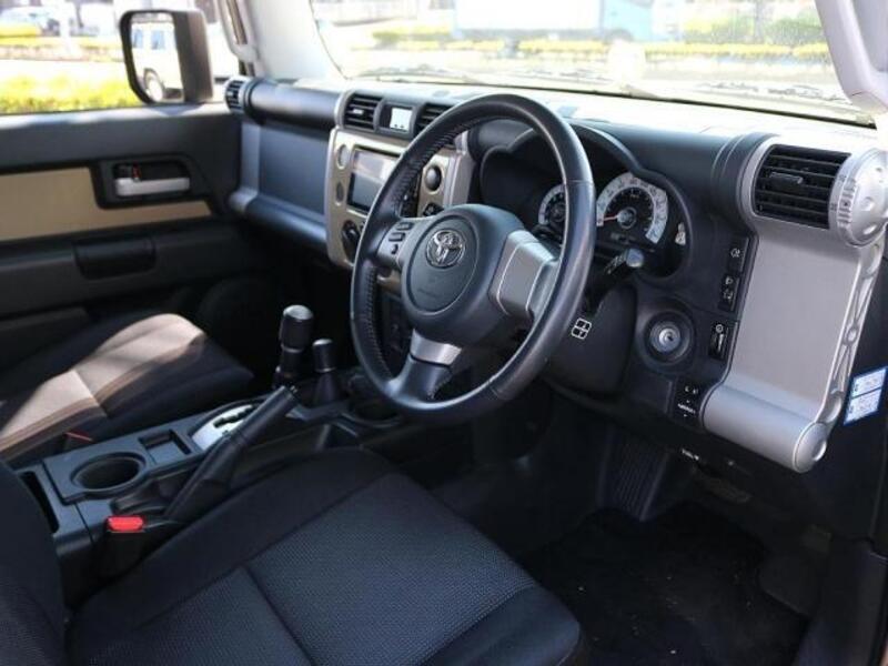 FJ CRUISER