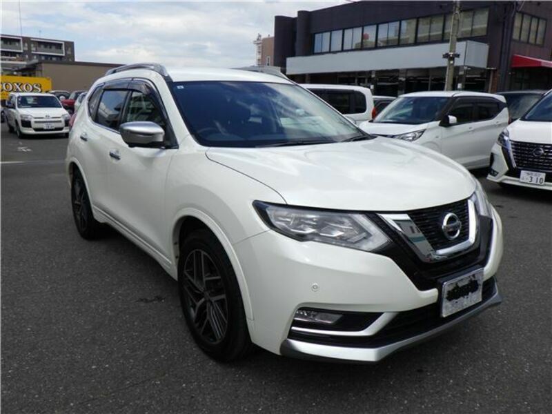 X-TRAIL