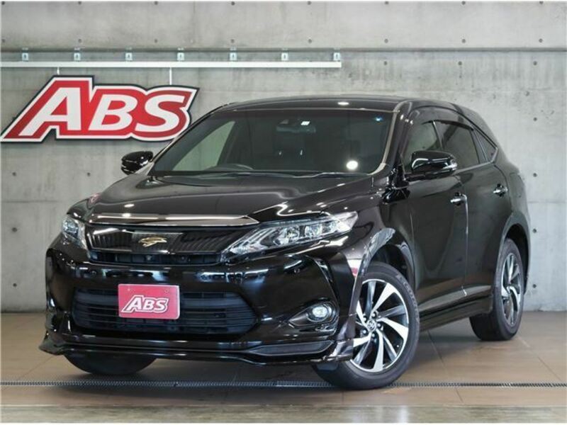 TOYOTA HARRIER