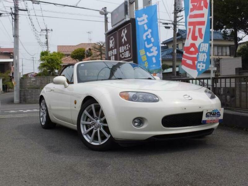 ROADSTER