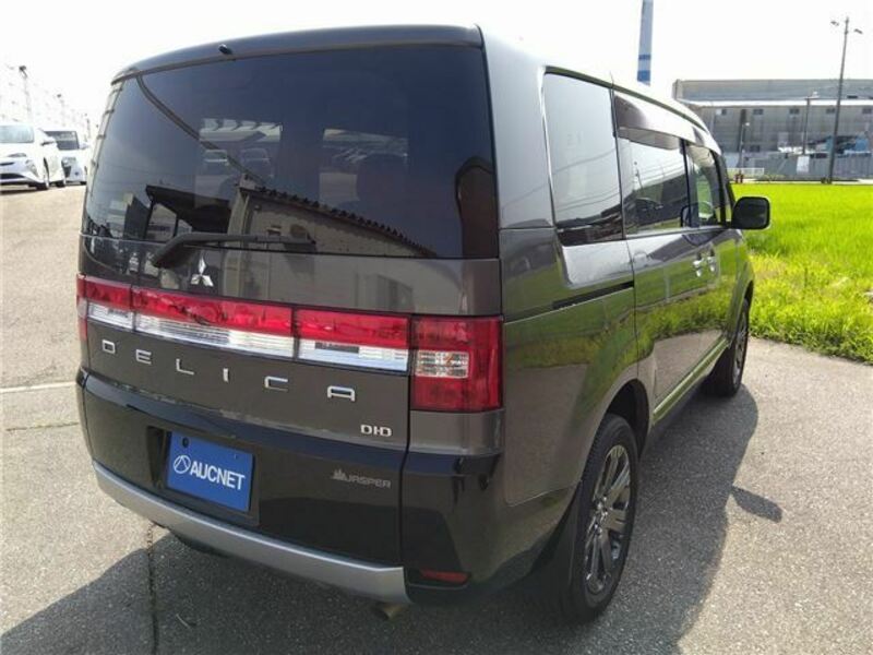 DELICA D5