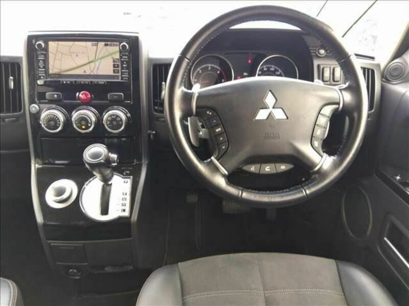 DELICA D5