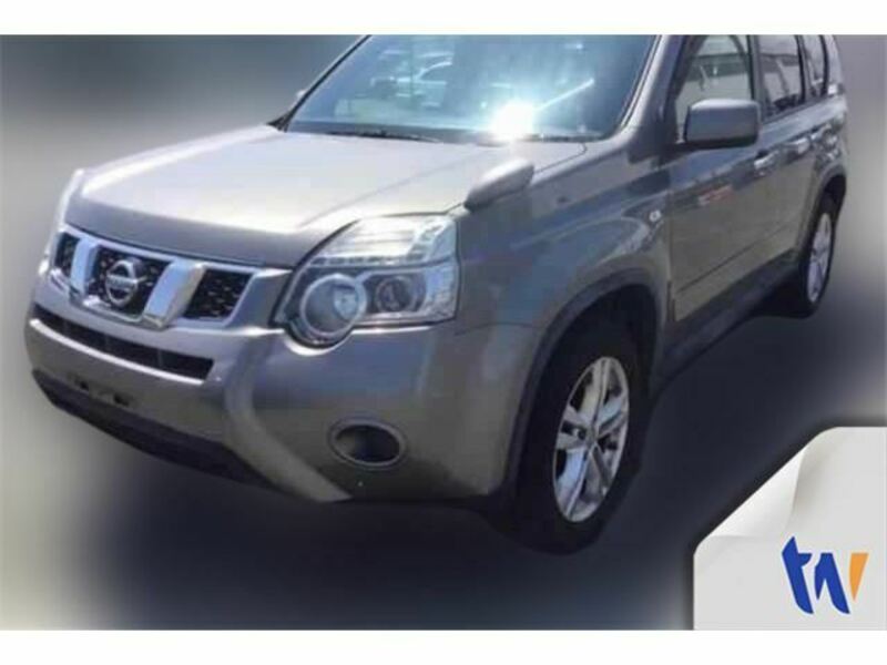 X-TRAIL-0