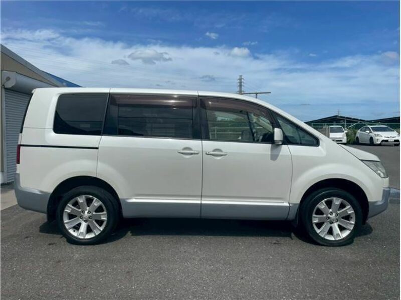 DELICA D5