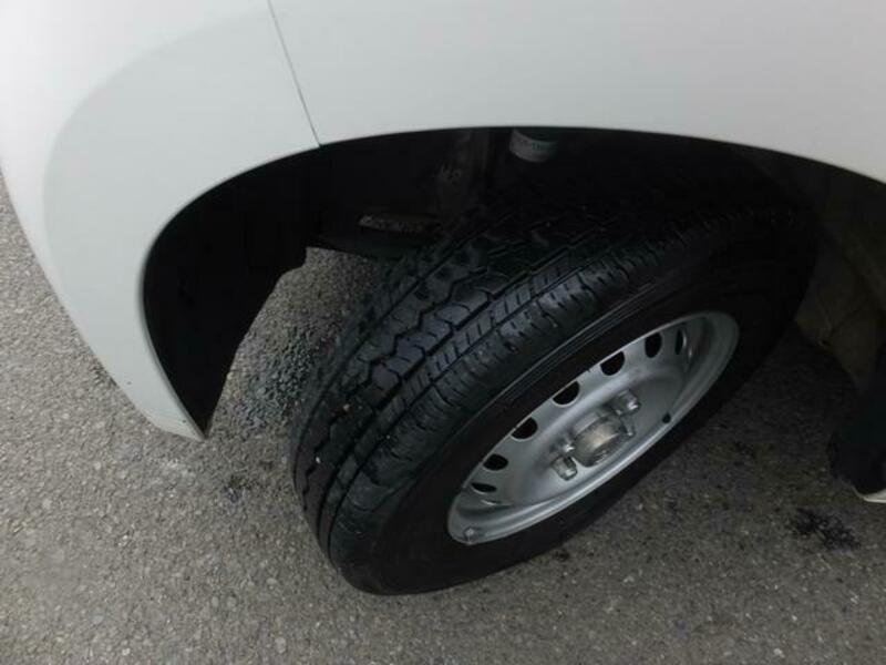 N-VAN