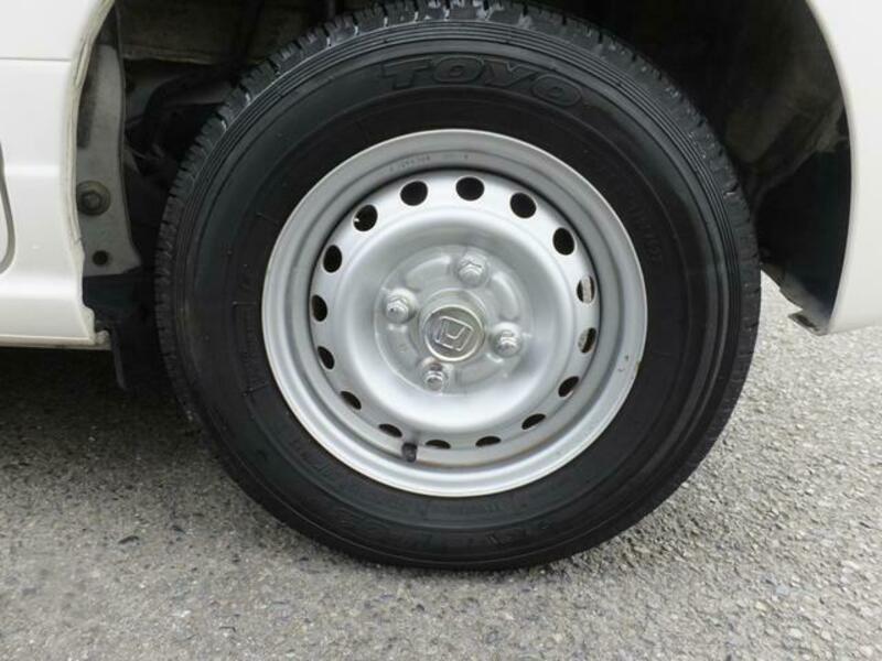 N-VAN