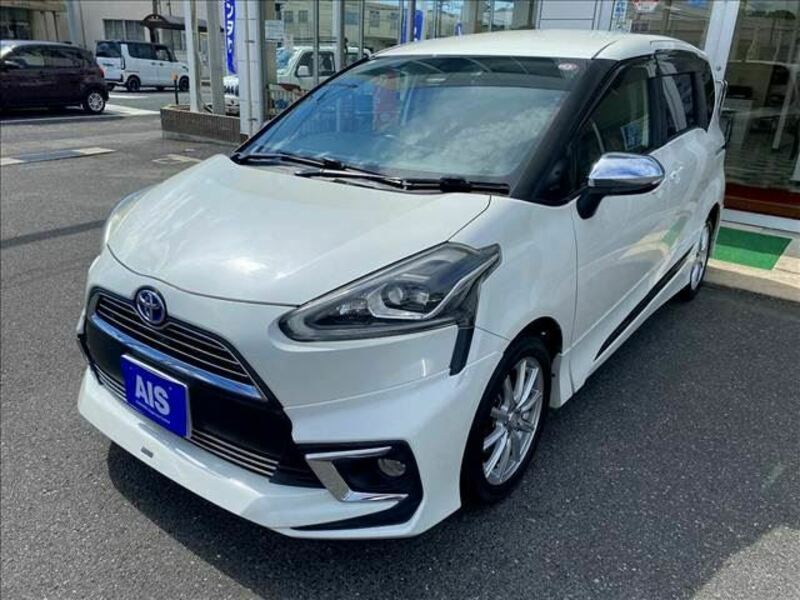 TOYOTA SIENTA