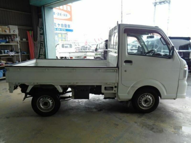 MINICAB TRUCK