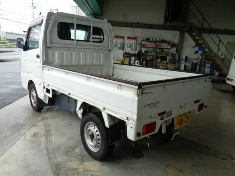 MINICAB TRUCK