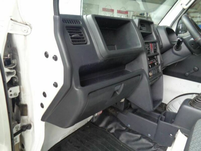 MINICAB TRUCK