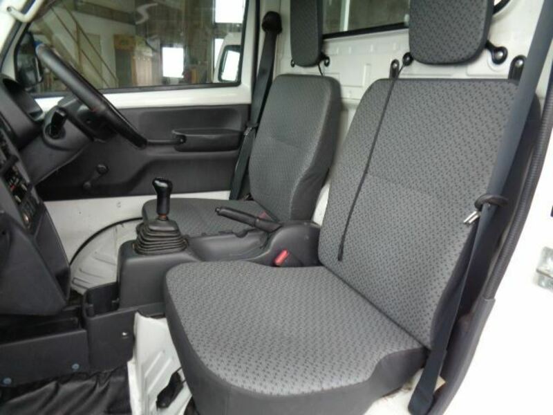 MINICAB TRUCK