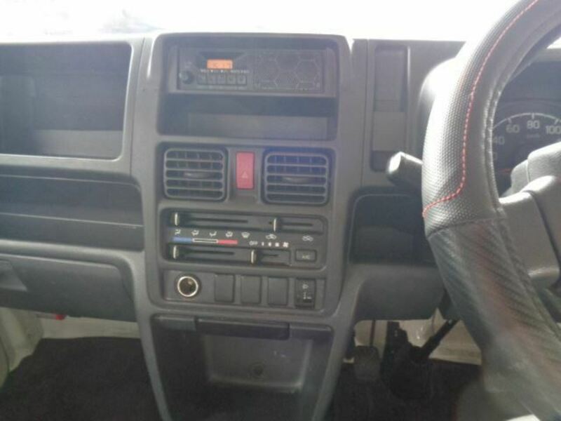 MINICAB TRUCK