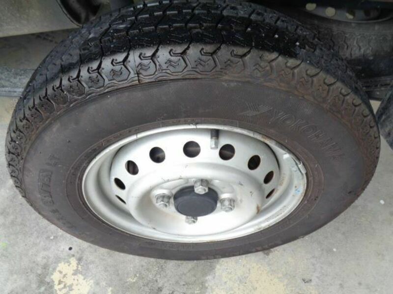 MINICAB TRUCK