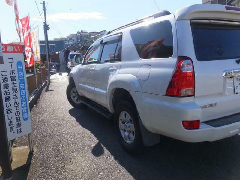 HILUX SURF