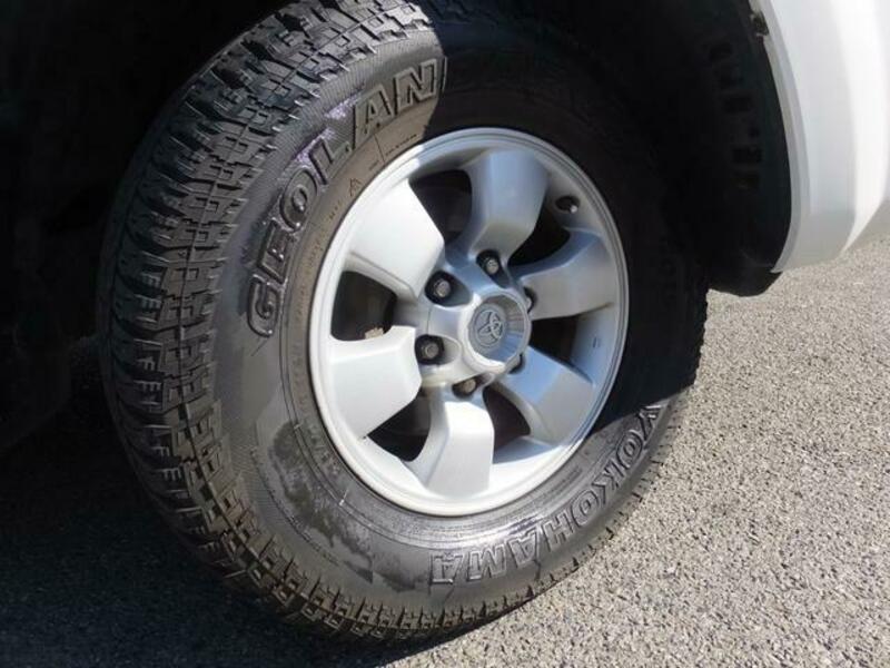 HILUX SURF