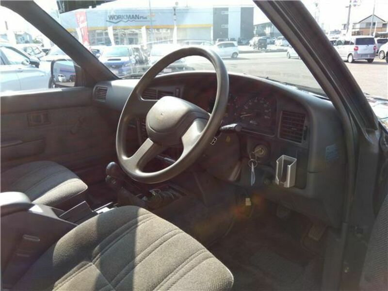 HILUX SURF