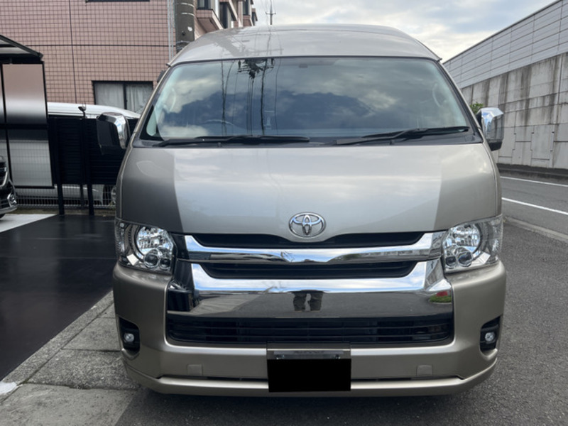 HIACE