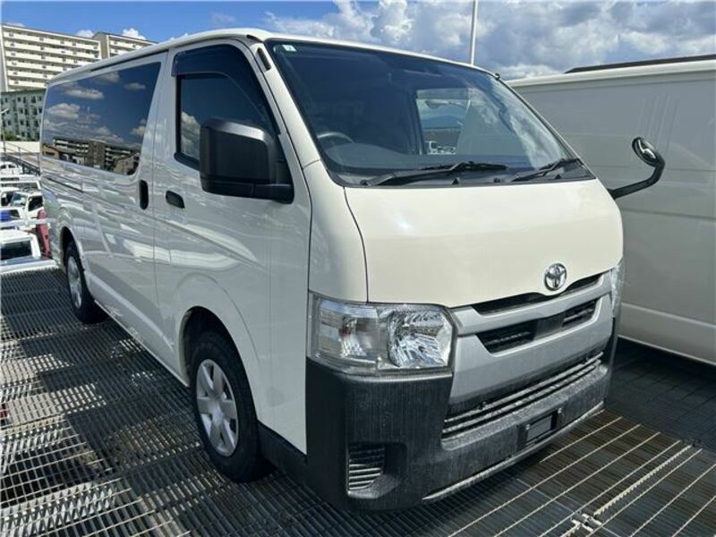 HIACE VAN