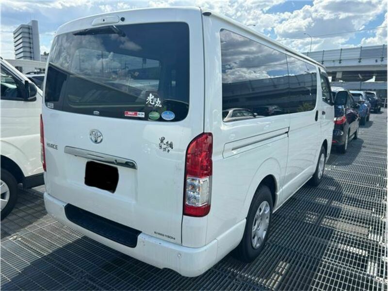 HIACE VAN