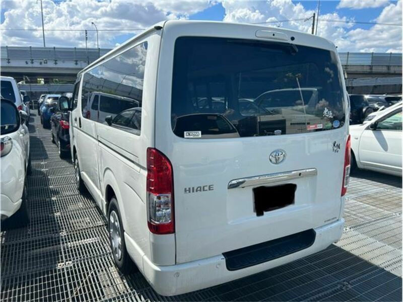 HIACE VAN