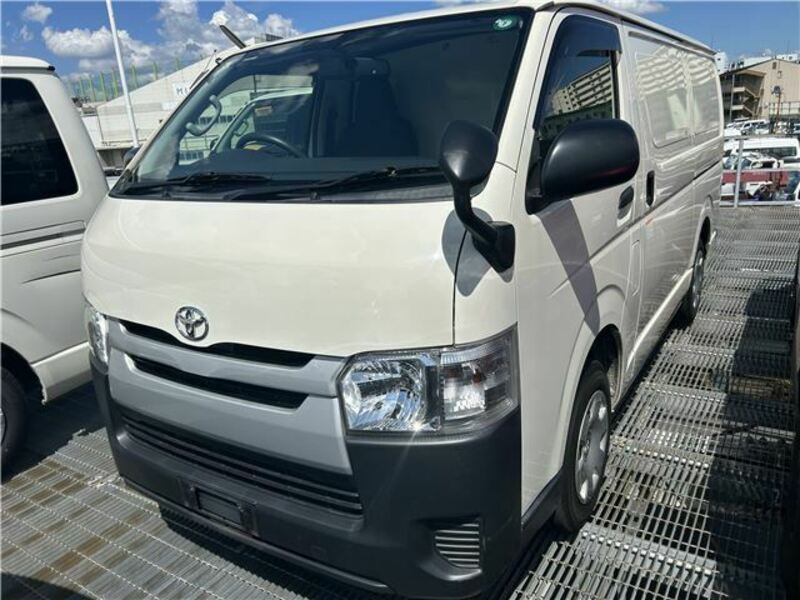 HIACE VAN-0