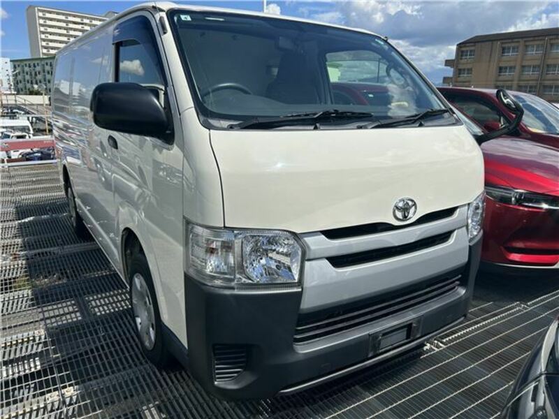 HIACE VAN