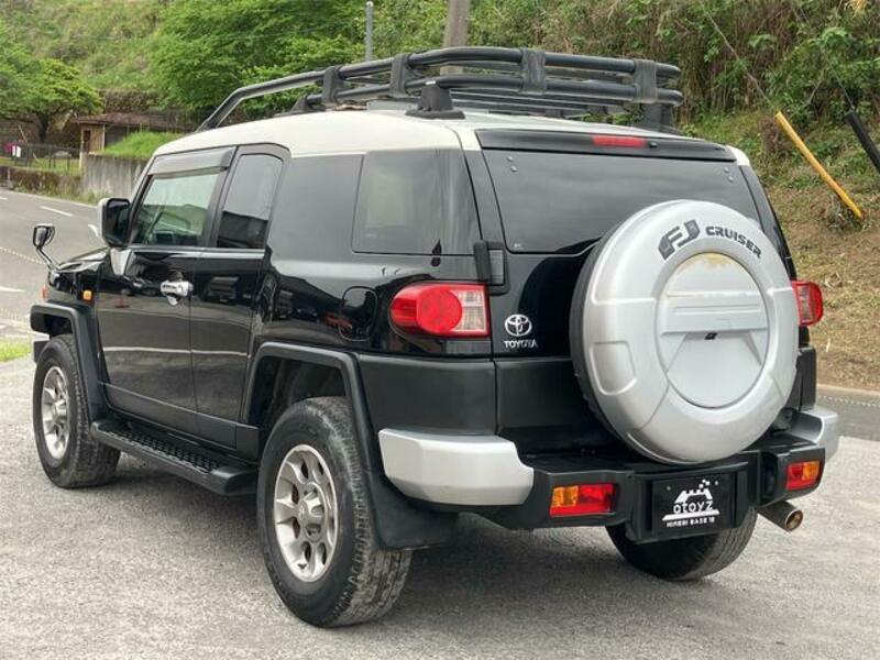 FJ CRUISER