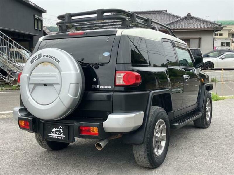 FJ CRUISER