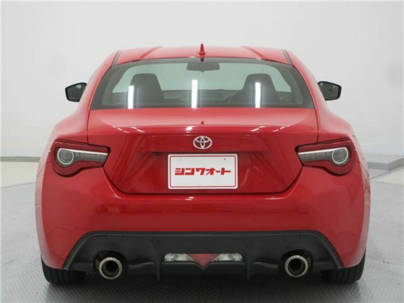 86